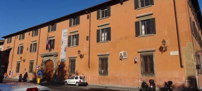 Parcheggio custodito e videosorvegliato